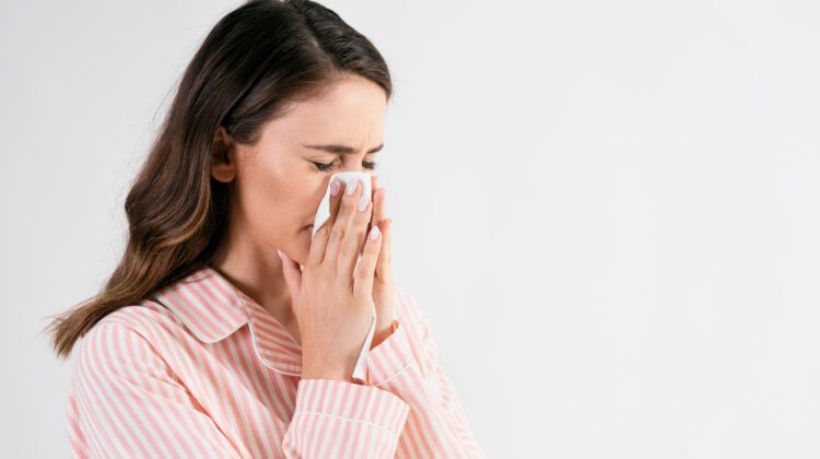 7 Most Effective Home Remedies for Runny Nose Relief