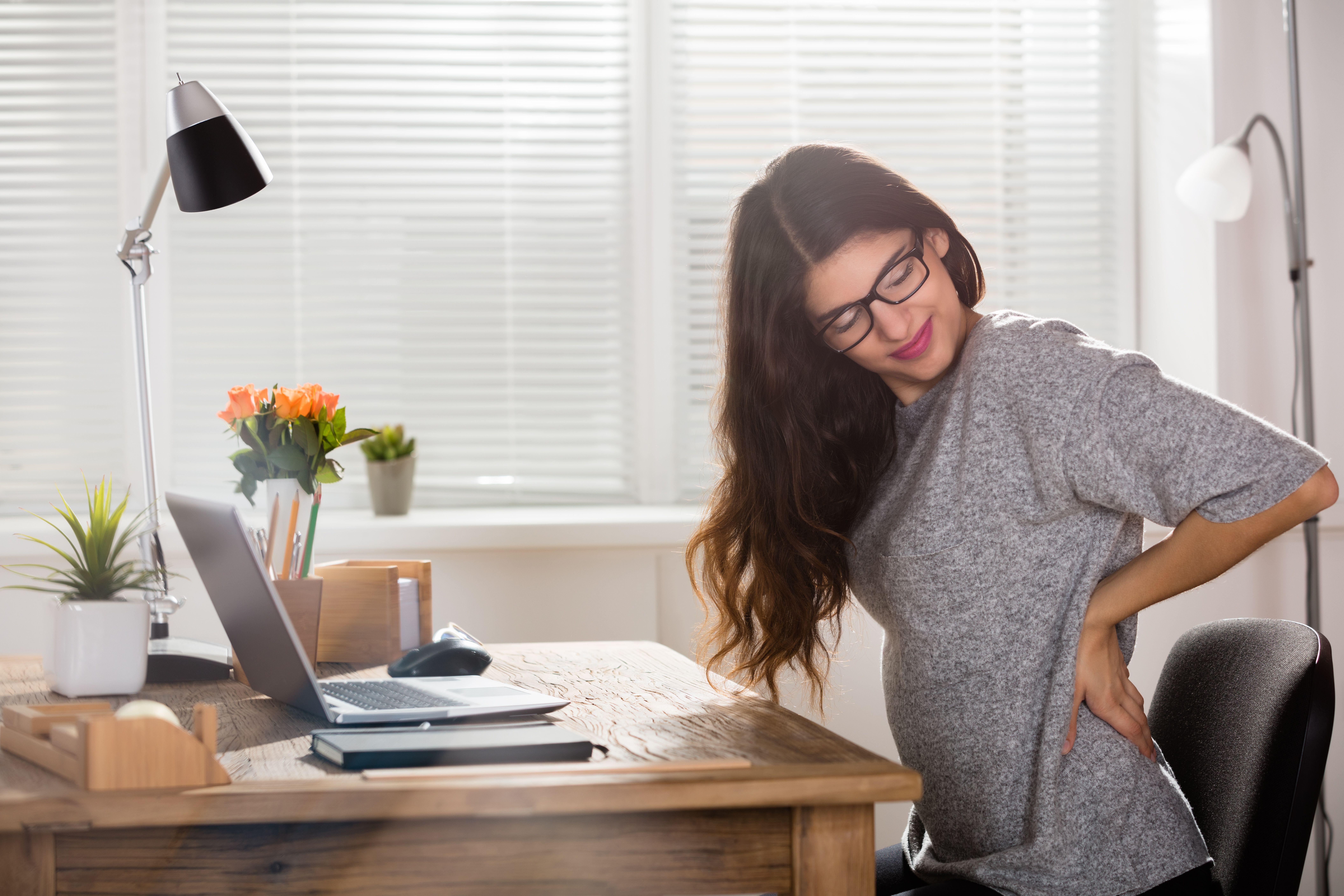 Back Pain Radiating to Legs – When is it Serious?