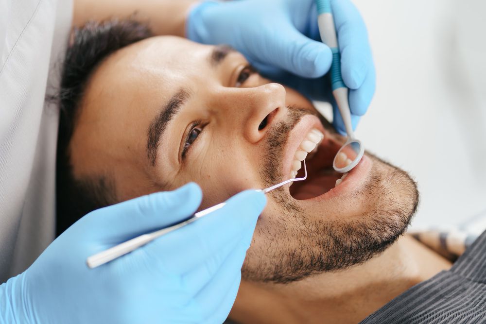 Best Dentist and Clinics in Sector 10, Gurgaon