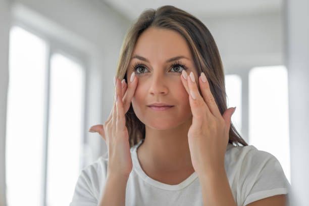 Best Under Eye Creams for Wrinkles and Fine Lines 