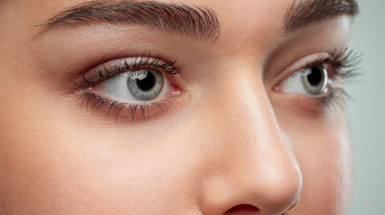 Dry Eye: Symptoms, Causes and Home Remedies