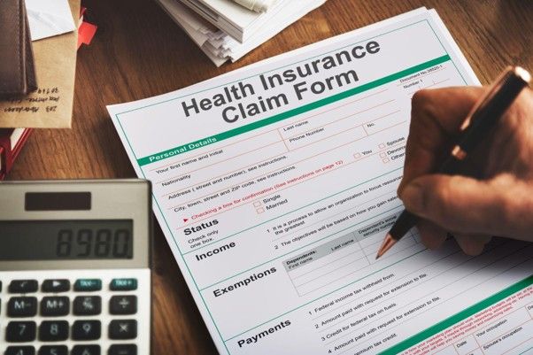 Cashless Vs. Reimbursement Health Insurance Claims: Which One is Better?