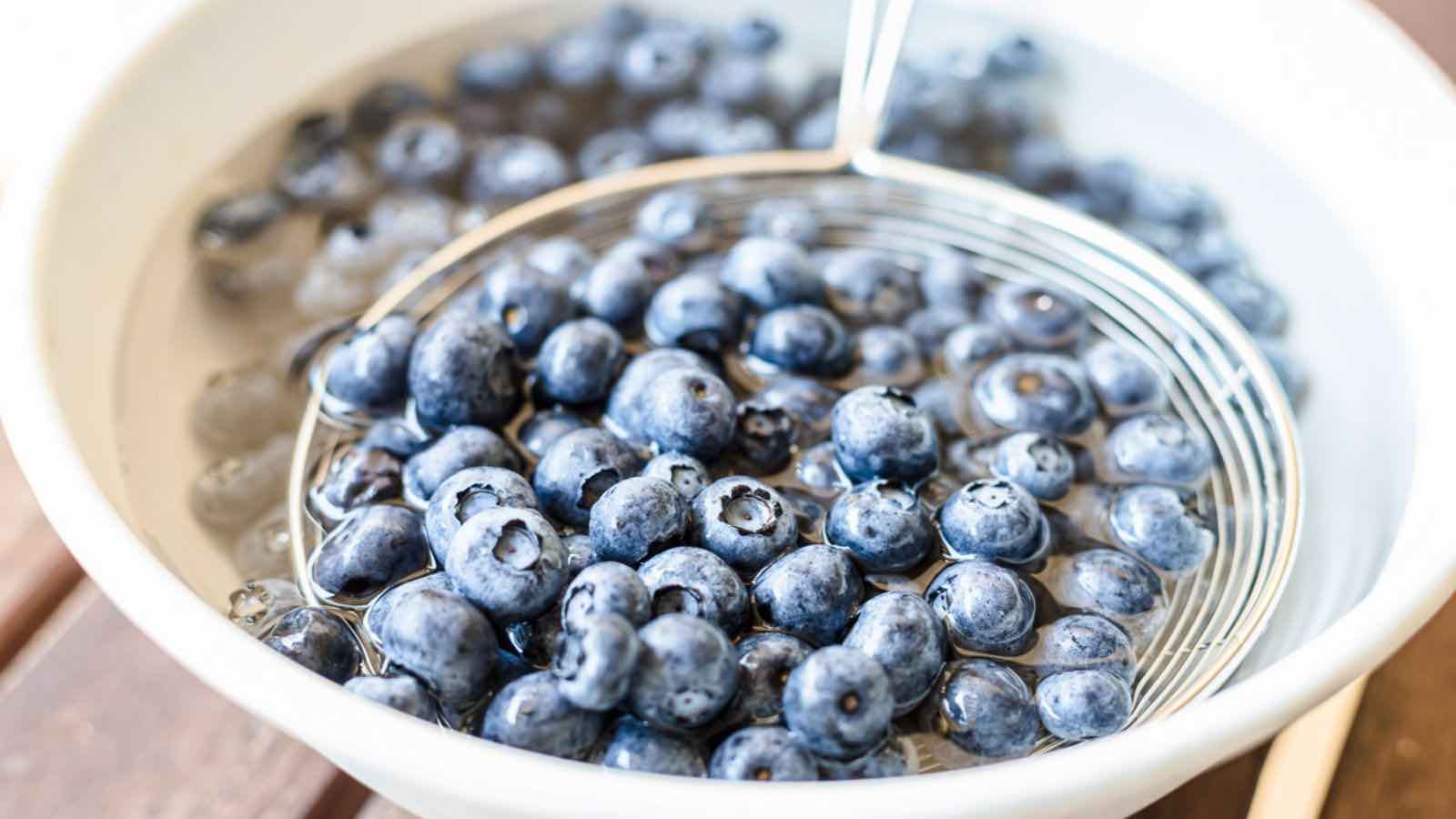 Calories in frozen Blueberries 