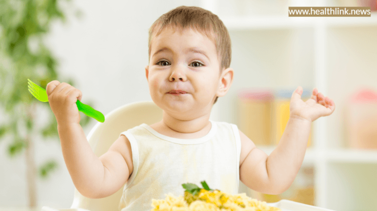 When To Start Feeding Your Baby Solids?